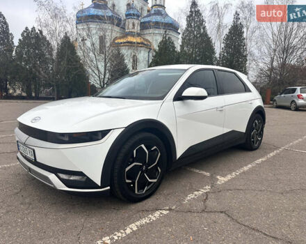 Белый Хендай Ioniq 5, объемом двигателя 0 л и пробегом 71 тыс. км за 23900 $, фото 1 на Automoto.ua