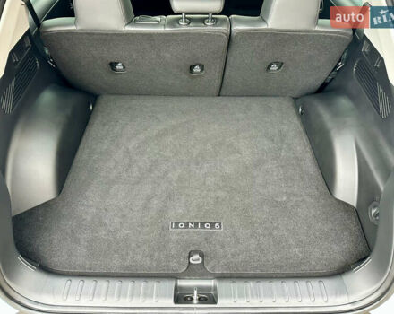 Белый Хендай Ioniq 5, объемом двигателя 0 л и пробегом 42 тыс. км за 29999 $, фото 32 на Automoto.ua