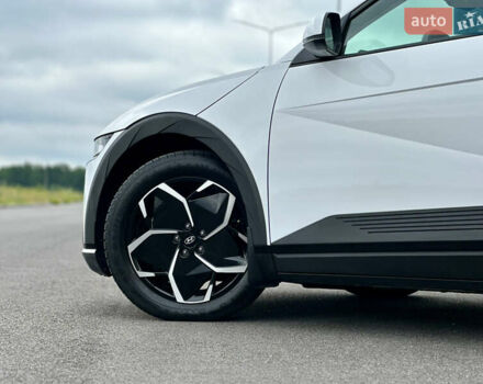 Белый Хендай Ioniq 5, объемом двигателя 0 л и пробегом 42 тыс. км за 29499 $, фото 9 на Automoto.ua