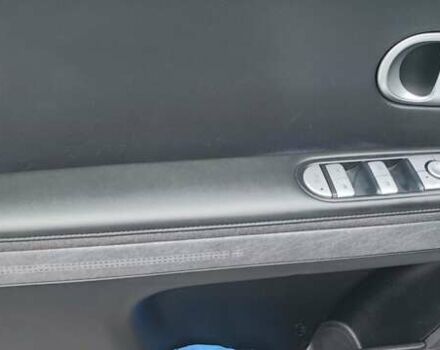 Белый Хендай Ioniq 5, объемом двигателя 0 л и пробегом 178 тыс. км за 23300 $, фото 23 на Automoto.ua