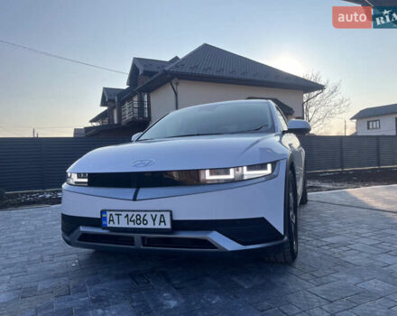 Белый Хендай Ioniq 5, объемом двигателя 0 л и пробегом 96 тыс. км за 22500 $, фото 24 на Automoto.ua