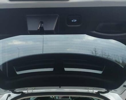 Белый Хендай Ioniq 5, объемом двигателя 0 л и пробегом 81 тыс. км за 23900 $, фото 37 на Automoto.ua