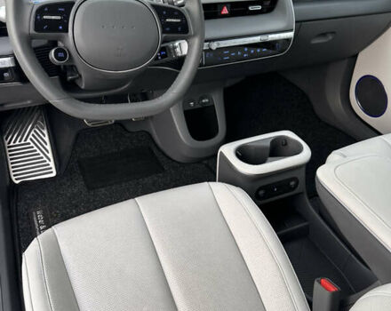 Білий Хендай Ioniq 5, об'ємом двигуна 0 л та пробігом 29 тис. км за 33000 $, фото 11 на Automoto.ua