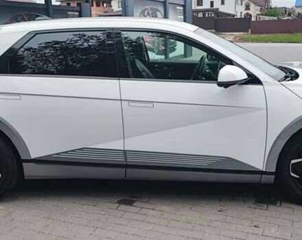 Белый Хендай Ioniq 5, объемом двигателя 0 л и пробегом 178 тыс. км за 23300 $, фото 2 на Automoto.ua