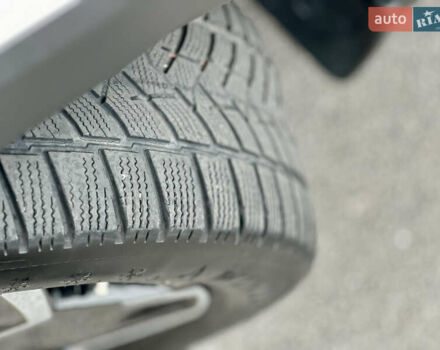 Белый Хендай Ioniq 5, объемом двигателя 0 л и пробегом 42 тыс. км за 29999 $, фото 5 на Automoto.ua