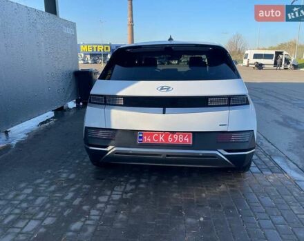 Белый Хендай Ioniq 5, объемом двигателя 0 л и пробегом 35 тыс. км за 23400 $, фото 1 на Automoto.ua