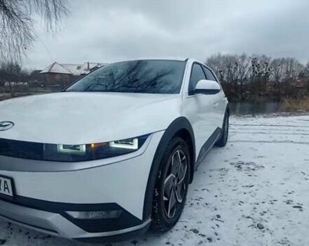 Белый Хендай Ioniq 5, объемом двигателя 0 л и пробегом 12 тыс. км за 27200 $, фото 2 на Automoto.ua