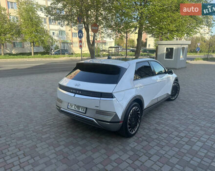 Белый Хендай Ioniq 5, объемом двигателя 0 л и пробегом 29 тыс. км за 28400 $, фото 27 на Automoto.ua