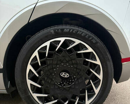 Белый Хендай Ioniq 5, объемом двигателя 0 л и пробегом 33 тыс. км за 33999 $, фото 13 на Automoto.ua