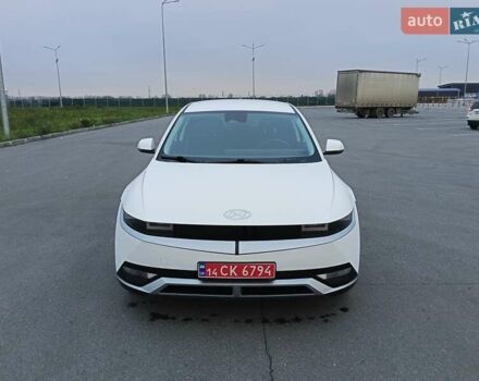 Белый Хендай Ioniq 5, объемом двигателя 0 л и пробегом 10 тыс. км за 27000 $, фото 6 на Automoto.ua