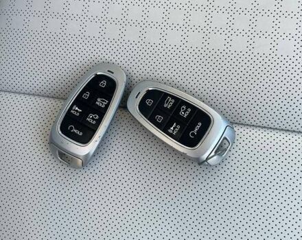 Белый Хендай Ioniq 5, объемом двигателя 0 л и пробегом 35 тыс. км за 23400 $, фото 14 на Automoto.ua