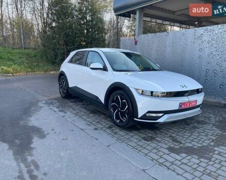 Белый Хендай Ioniq 5, объемом двигателя 0 л и пробегом 35 тыс. км за 23400 $, фото 3 на Automoto.ua