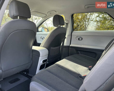 Белый Хендай Ioniq 5, объемом двигателя 0 л и пробегом 20 тыс. км за 26400 $, фото 7 на Automoto.ua