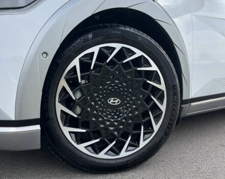 Белый Хендай Ioniq 5, объемом двигателя 0 л и пробегом 7 тыс. км за 41900 $, фото 5 на Automoto.ua