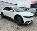 Белый Хендай Ioniq 5, объемом двигателя 0 л и пробегом 3 тыс. км за 26750 $, фото 2 на Automoto.ua