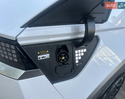 Белый Хендай Ioniq 5, объемом двигателя 0 л и пробегом 29 тыс. км за 28400 $, фото 49 на Automoto.ua
