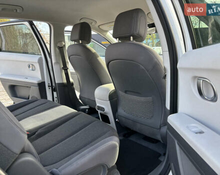 Белый Хендай Ioniq 5, объемом двигателя 0 л и пробегом 20 тыс. км за 26400 $, фото 9 на Automoto.ua