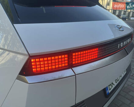 Белый Хендай Ioniq 5, объемом двигателя 0 л и пробегом 29 тыс. км за 28400 $, фото 34 на Automoto.ua