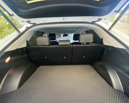 Белый Хендай Ioniq 5, объемом двигателя 0 л и пробегом 33 тыс. км за 33999 $, фото 33 на Automoto.ua