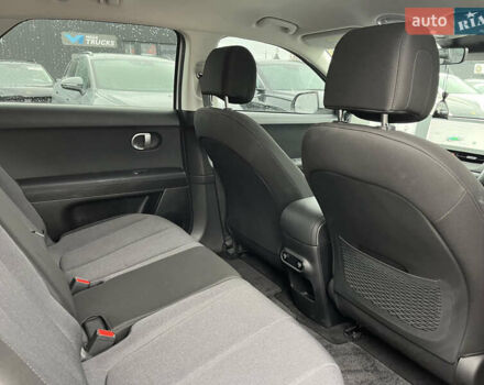 Белый Хендай Ioniq 5, объемом двигателя 0 л и пробегом 3 тыс. км за 26750 $, фото 18 на Automoto.ua