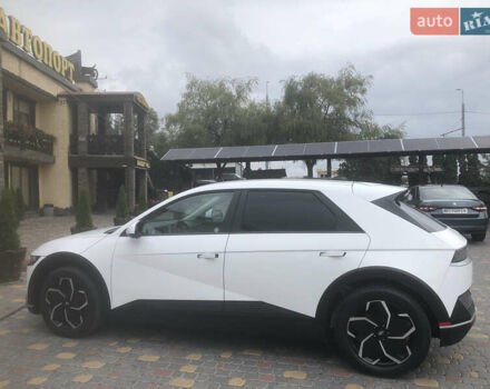 Белый Хендай Ioniq 5, объемом двигателя 0 л и пробегом 30 тыс. км за 26700 $, фото 13 на Automoto.ua