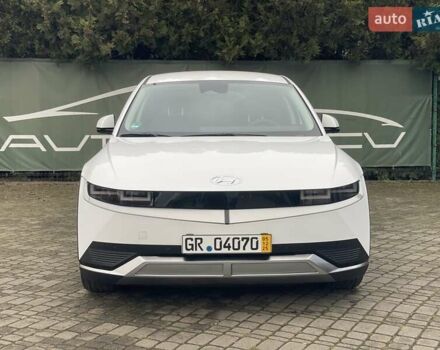 Белый Хендай Ioniq 5, объемом двигателя 0 л и пробегом 30 тыс. км за 29900 $, фото 1 на Automoto.ua