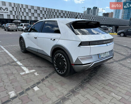 Белый Хендай Ioniq 5, объемом двигателя 0 л и пробегом 28 тыс. км за 33500 $, фото 6 на Automoto.ua