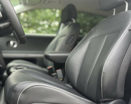 Белый Хендай Ioniq 5, объемом двигателя 0 л и пробегом 7 тыс. км за 41900 $, фото 14 на Automoto.ua