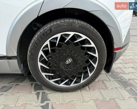 Белый Хендай Ioniq 5, объемом двигателя 0 л и пробегом 28 тыс. км за 33500 $, фото 20 на Automoto.ua