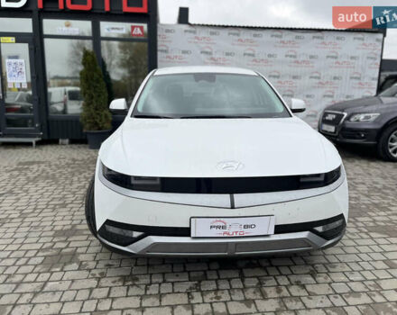 Белый Хендай Ioniq 5, объемом двигателя 0 л и пробегом 3 тыс. км за 26750 $, фото 1 на Automoto.ua