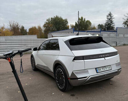 Белый Хендай Ioniq 5, объемом двигателя 0 л и пробегом 33 тыс. км за 33999 $, фото 8 на Automoto.ua
