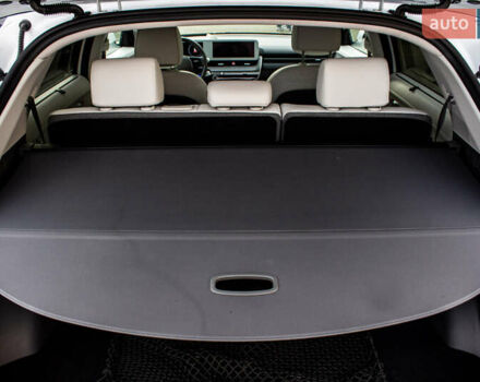 Белый Хендай Ioniq 5, объемом двигателя 0 л и пробегом 2 тыс. км за 33000 $, фото 73 на Automoto.ua