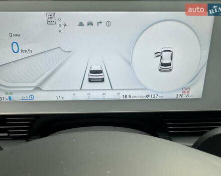 Белый Хендай Ioniq 5, объемом двигателя 0 л и пробегом 40 тыс. км за 26900 $, фото 16 на Automoto.ua