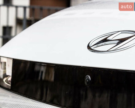 Белый Хендай Ioniq 5, объемом двигателя 0 л и пробегом 2 тыс. км за 33000 $, фото 14 на Automoto.ua