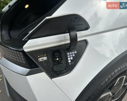 Белый Хендай Ioniq 5, объемом двигателя 0 л и пробегом 40 тыс. км за 26900 $, фото 25 на Automoto.ua
