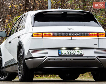 Белый Хендай Ioniq 5, объемом двигателя 0 л и пробегом 2 тыс. км за 33000 $, фото 13 на Automoto.ua