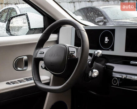 Белый Хендай Ioniq 5, объемом двигателя 0 л и пробегом 2 тыс. км за 33000 $, фото 66 на Automoto.ua