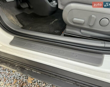 Білий Хендай Ioniq 5, об'ємом двигуна 0 л та пробігом 17 тис. км за 26500 $, фото 33 на Automoto.ua