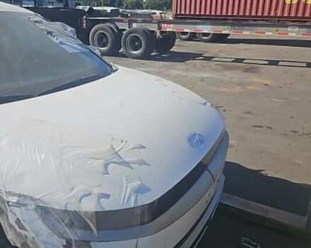 Белый Хендай Ioniq 5, объемом двигателя 0 л и пробегом 7 тыс. км за 18860 $, фото 6 на Automoto.ua