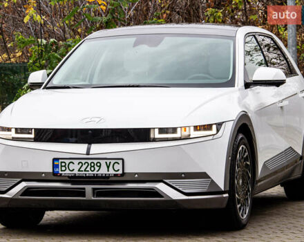 Белый Хендай Ioniq 5, объемом двигателя 0 л и пробегом 2 тыс. км за 33000 $, фото 5 на Automoto.ua
