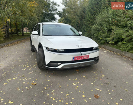 Белый Хендай Ioniq 5, объемом двигателя 0 л и пробегом 40 тыс. км за 26900 $, фото 33 на Automoto.ua
