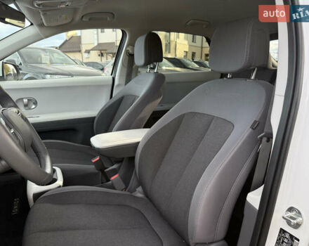 Білий Хендай Ioniq 5, об'ємом двигуна 0 л та пробігом 17 тис. км за 26500 $, фото 36 на Automoto.ua