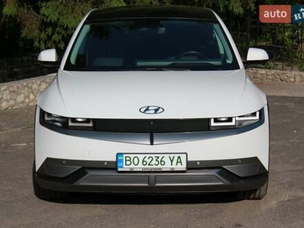 Хендай Ioniq 5 2021 в Тернополе на Automoto.ua Белый Хендай Ioniq 5, объемом двигателя 0 л и пробегом 102 тыс. км за 36000 $, фото 1 на Automoto.ua