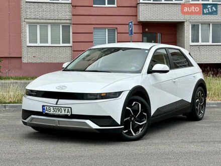 Белый Хендай Ioniq 5, объемом двигателя 0 л и пробегом 42 тыс. км за 29999 $, фото 1 на Automoto.ua