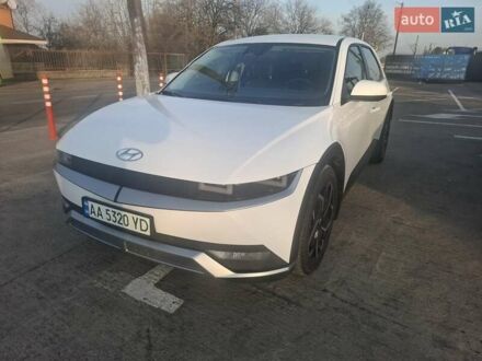 Белый Хендай Ioniq 5, объемом двигателя 0 л и пробегом 40 тыс. км за 26200 $, фото 1 на Automoto.ua