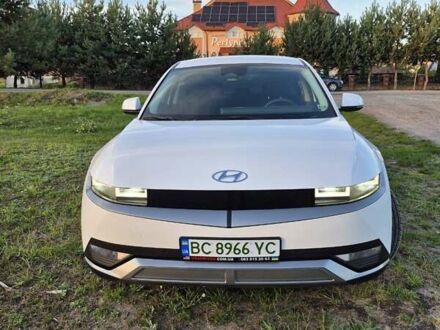 Белый Хендай Ioniq 5, объемом двигателя 0 л и пробегом 2 тыс. км за 26800 $, фото 1 на Automoto.ua