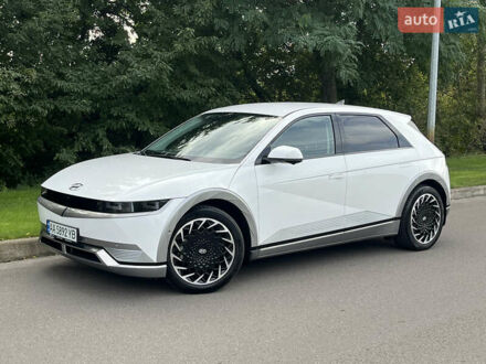 Белый Хендай Ioniq 5, объемом двигателя 0 л и пробегом 7 тыс. км за 41900 $, фото 1 на Automoto.ua