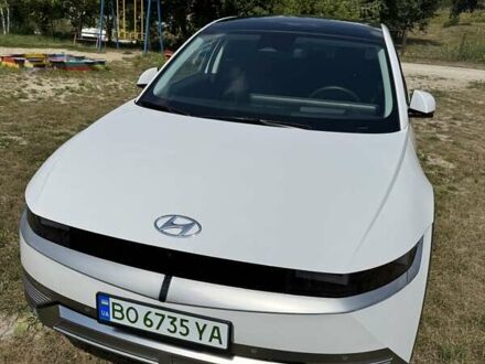Хендай Ioniq 5 2024 в Тернополе на Automoto.ua Белый Хендай Ioniq 5, объемом двигателя 0 л и пробегом 3 тыс. км за 34000 $, фото 1 на Automoto.ua