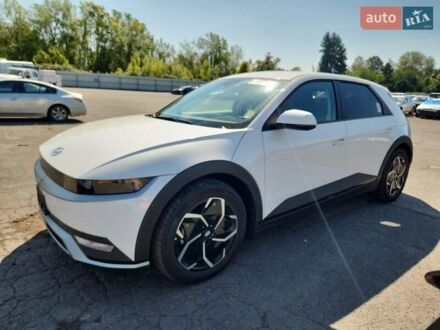 Белый Хендай Ioniq 5, объемом двигателя 0 л и пробегом 11 тыс. км за 9800 $, фото 1 на Automoto.ua