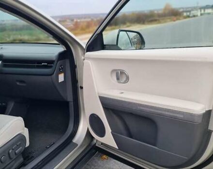 Бежевий Хендай Ioniq 5, об'ємом двигуна 0 л та пробігом 49 тис. км за 30500 $, фото 41 на Automoto.ua